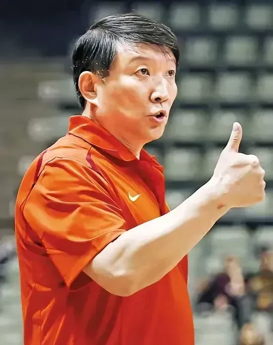 九游电脑版下载-关于赛后欧篮联传出新动向；门兴格拉德巴赫再遭质疑；管理层表态：引发热议；球探报告显示潜力的信息